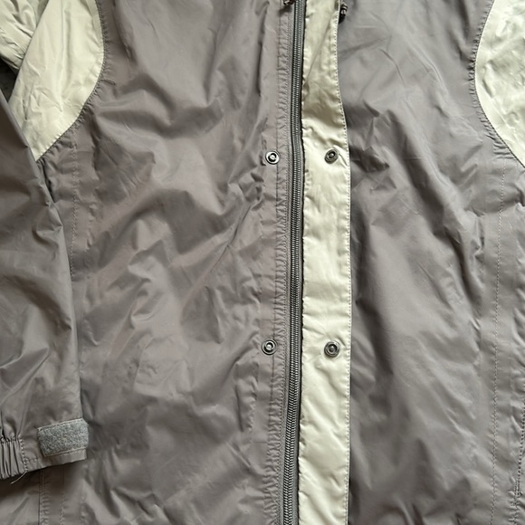 Columbia Jacket size small - Picture 8 of 15